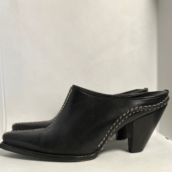 Charlie 1 Horse Black Leather Western Mules – Women’s Size 6 - EUC - Picture 3 of 13